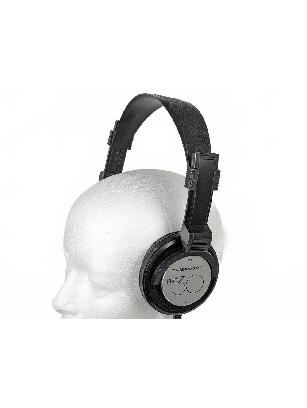 Realistic Pro 30 Orthodynamic Stereophone Headphones 1982 Japan Planar Magnetic